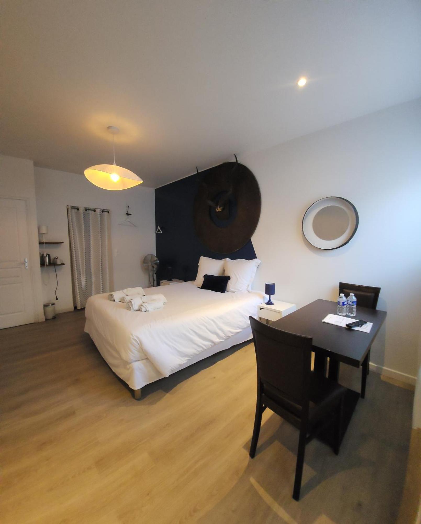 Chambres privées hyper-centre Epernay lit 160x200cm Esterno foto
