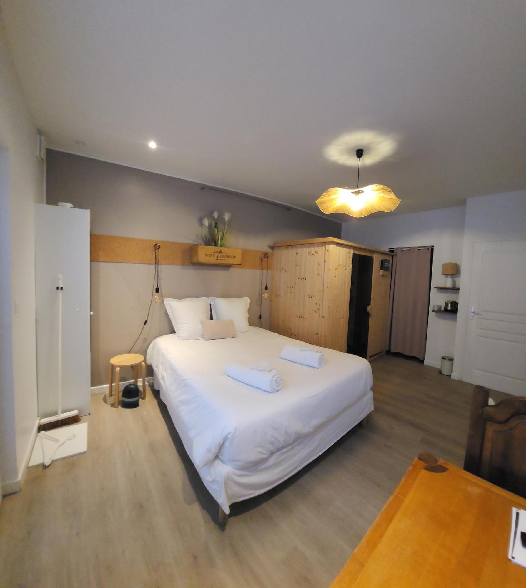 Chambres privées hyper-centre Epernay lit 160x200cm Esterno foto